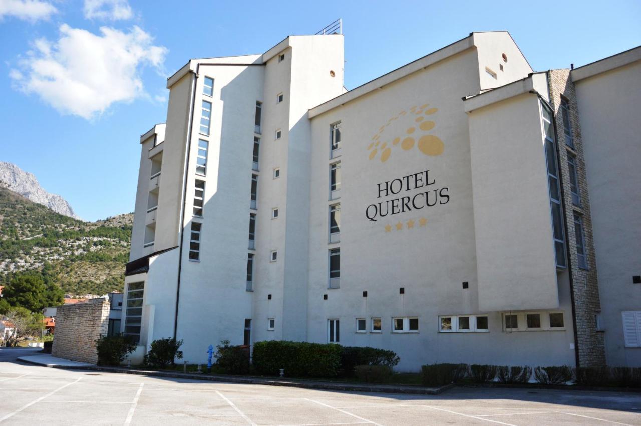 Hotel Quercus Дрвеник Екстериор снимка